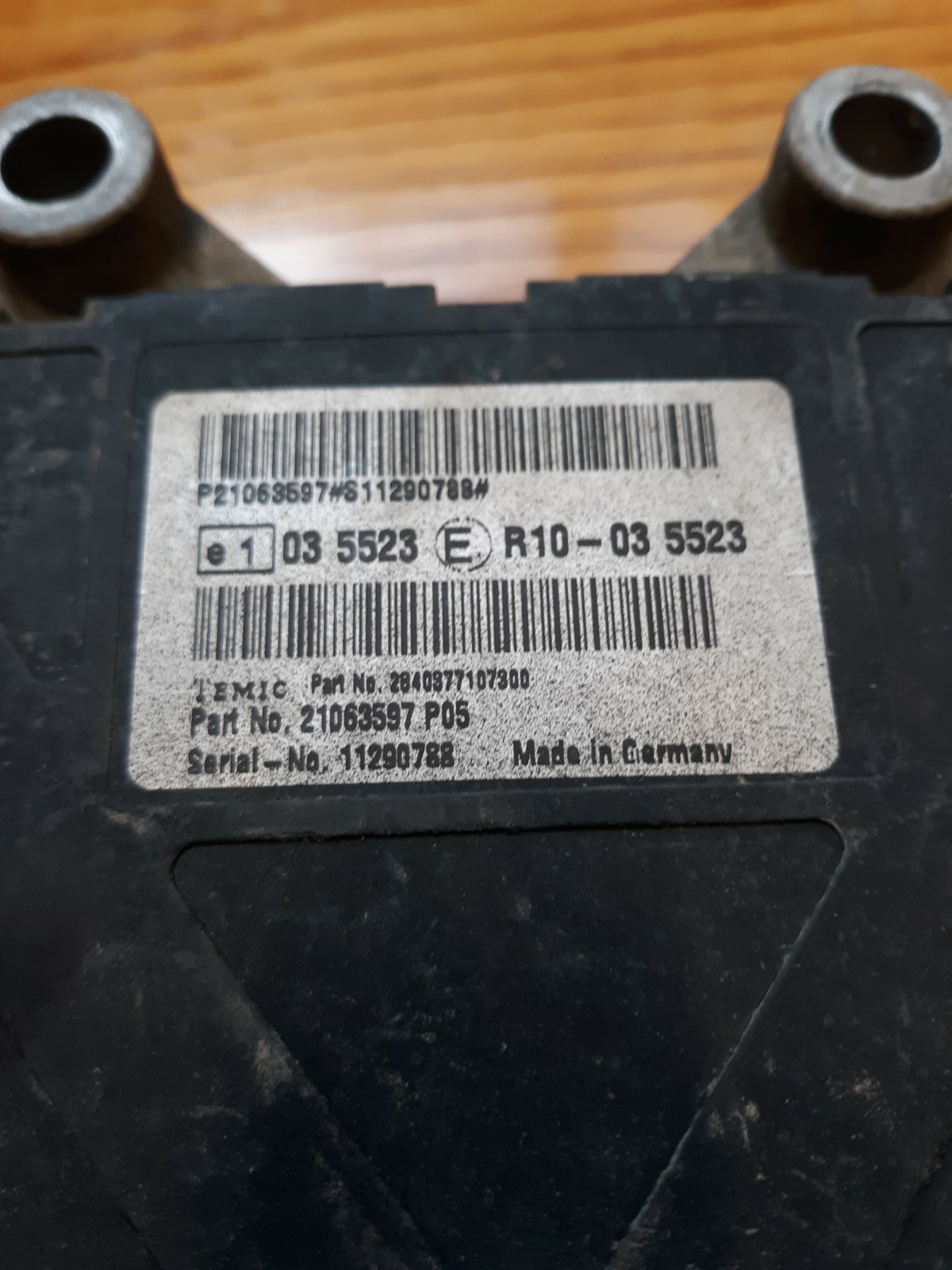 21063597 P05 MACK MP8 Aftertreatment Control Module ACM OEM TEMIC