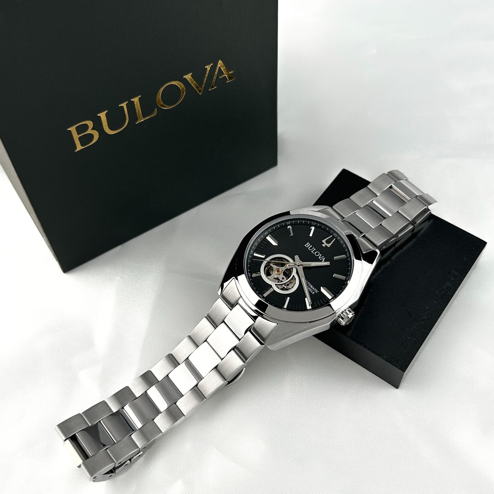 New w/box/Bulova Classic Surveyor 96A270 black Dial Men's Automatic Watch 42mm