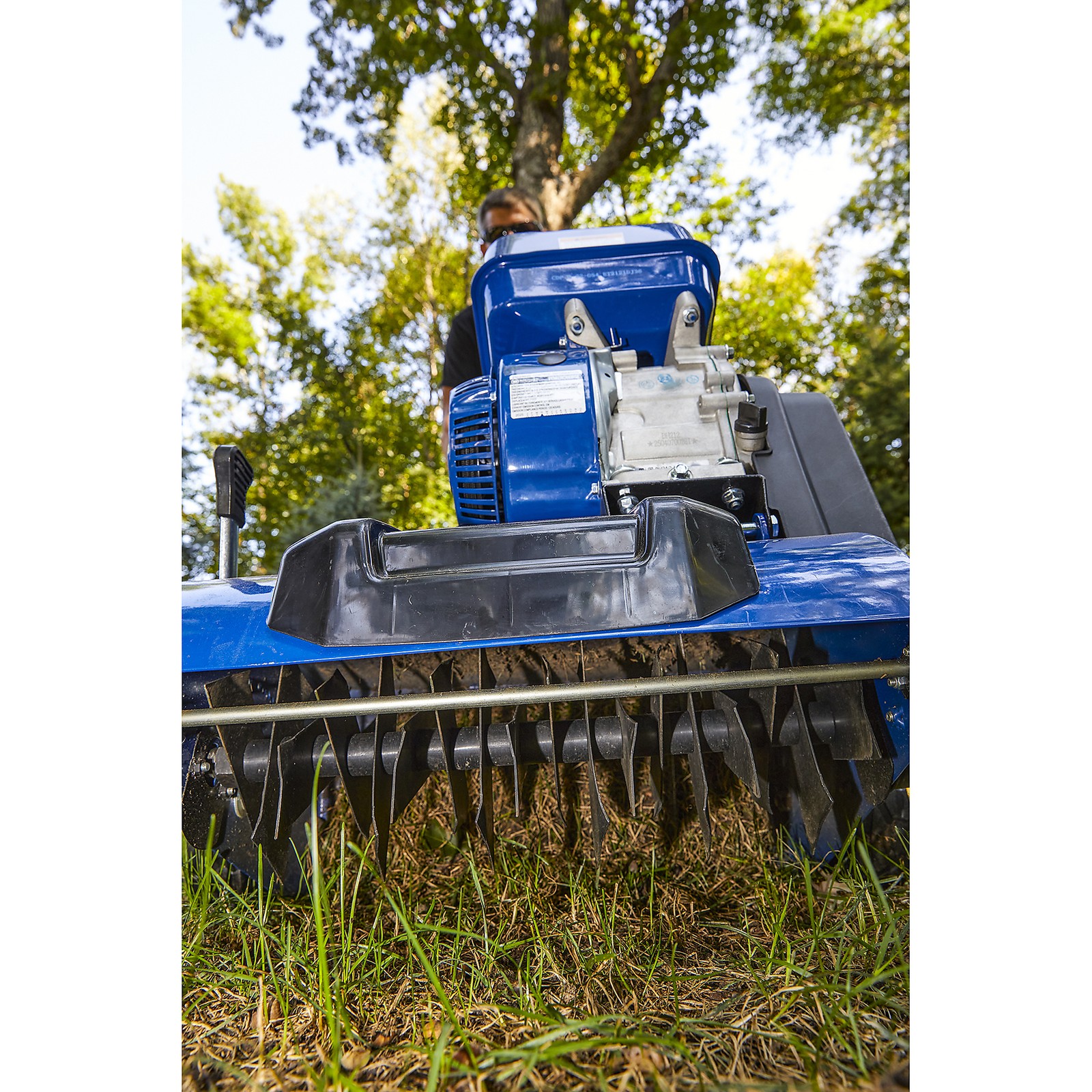 Powerhorse 2-in-1 Gas Dethatcher/Scarifier with 212cc Engine