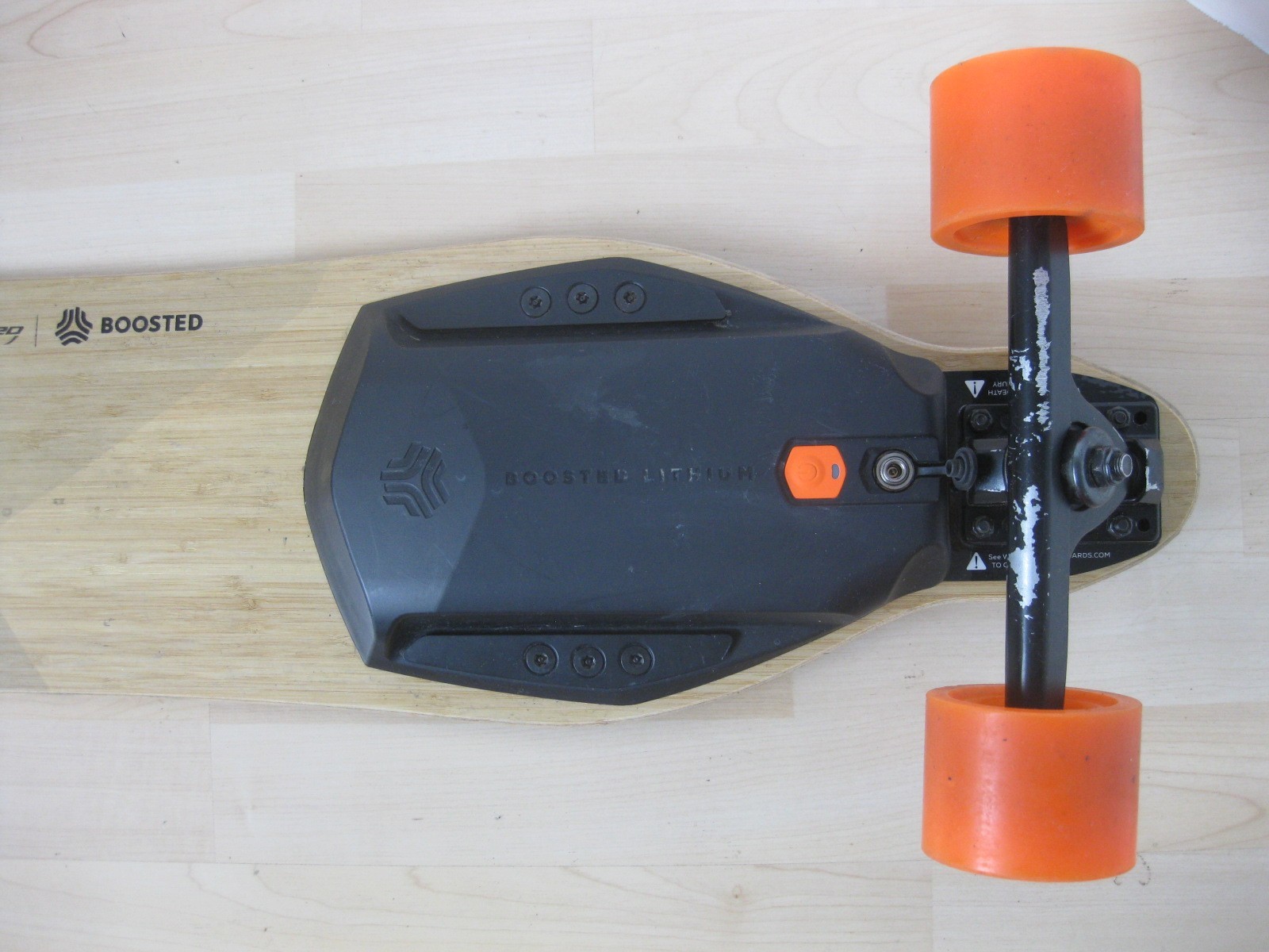 Boosted Board V1 Electric Skateboard with Remote & Charger –FOR PART ONLY
