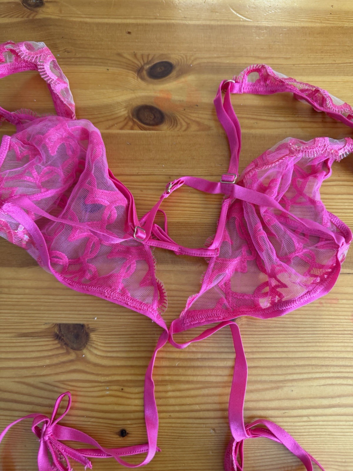 Victoria’s Secret Teddy One Piece Lingerie Pink Sheer Hearts & Bows Size Large