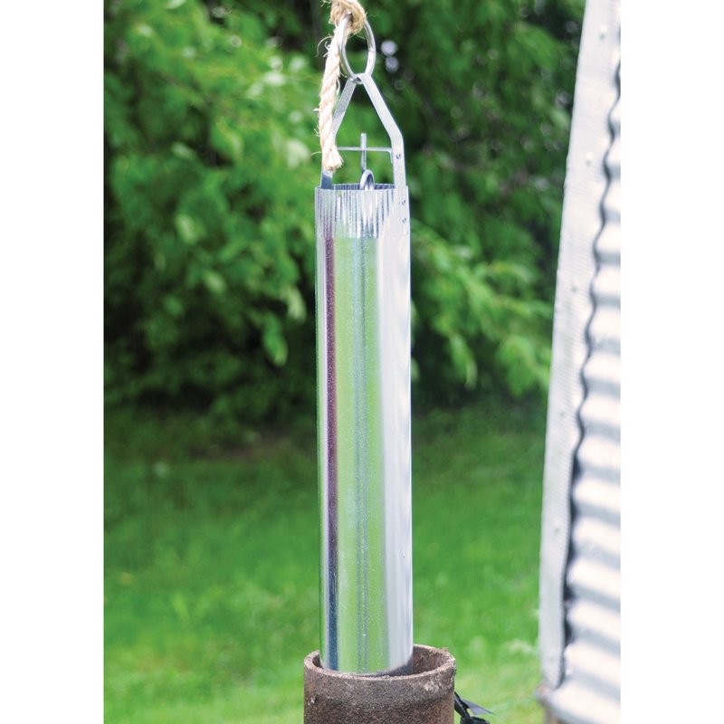 Lehman's Amish-Made Galvanized Well Bucket Gets Water in an Emergency 1.9 Gallon