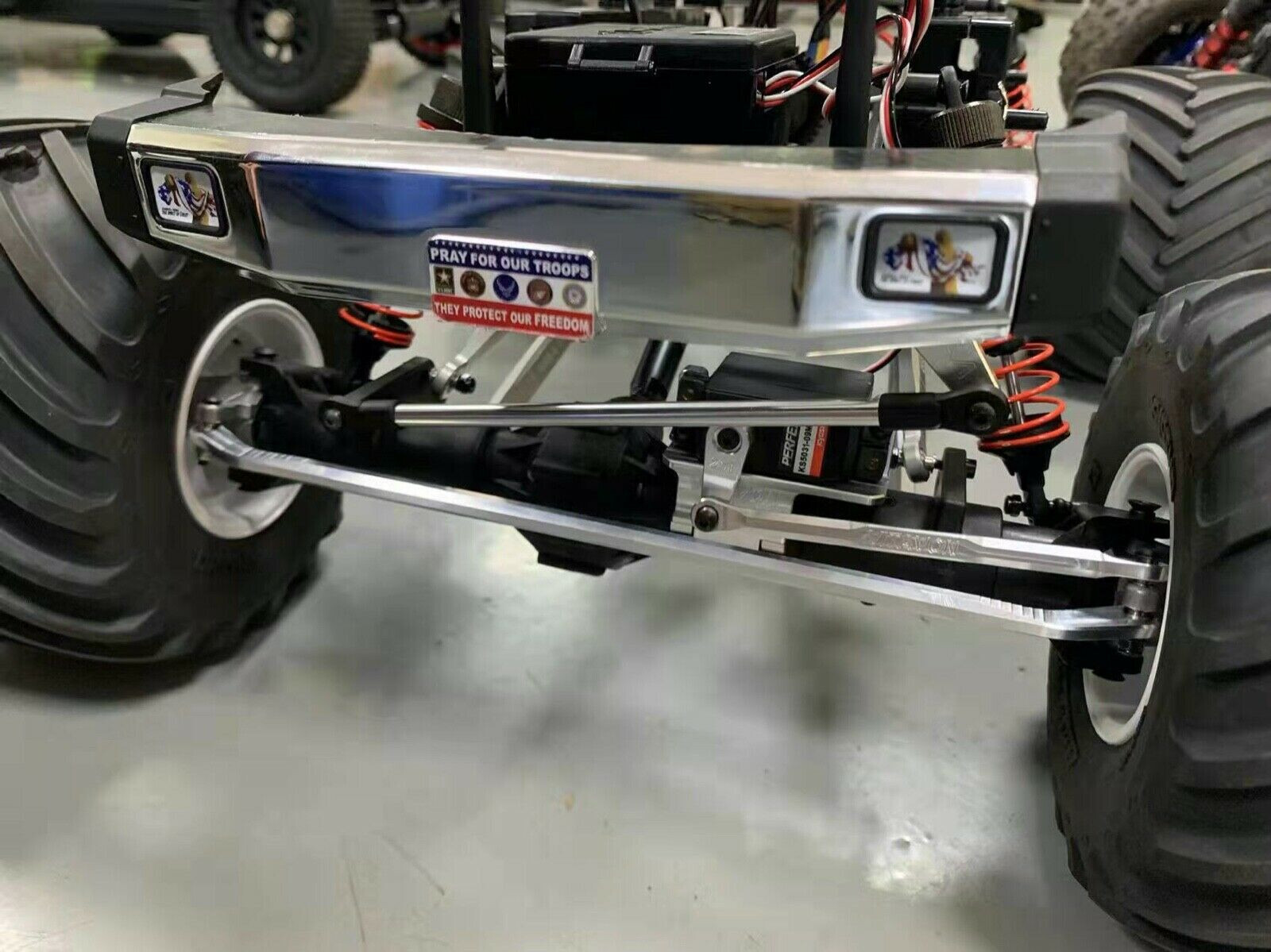 VITAVON Kyosho USA-1 Redesigned Steering Set up & Panhard Mount