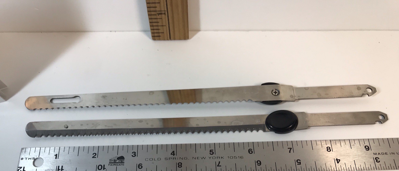 BLADES ONLY for EU081 SHARPER IMAGE Cordless Electric KNIFE + Instructions AS-IS