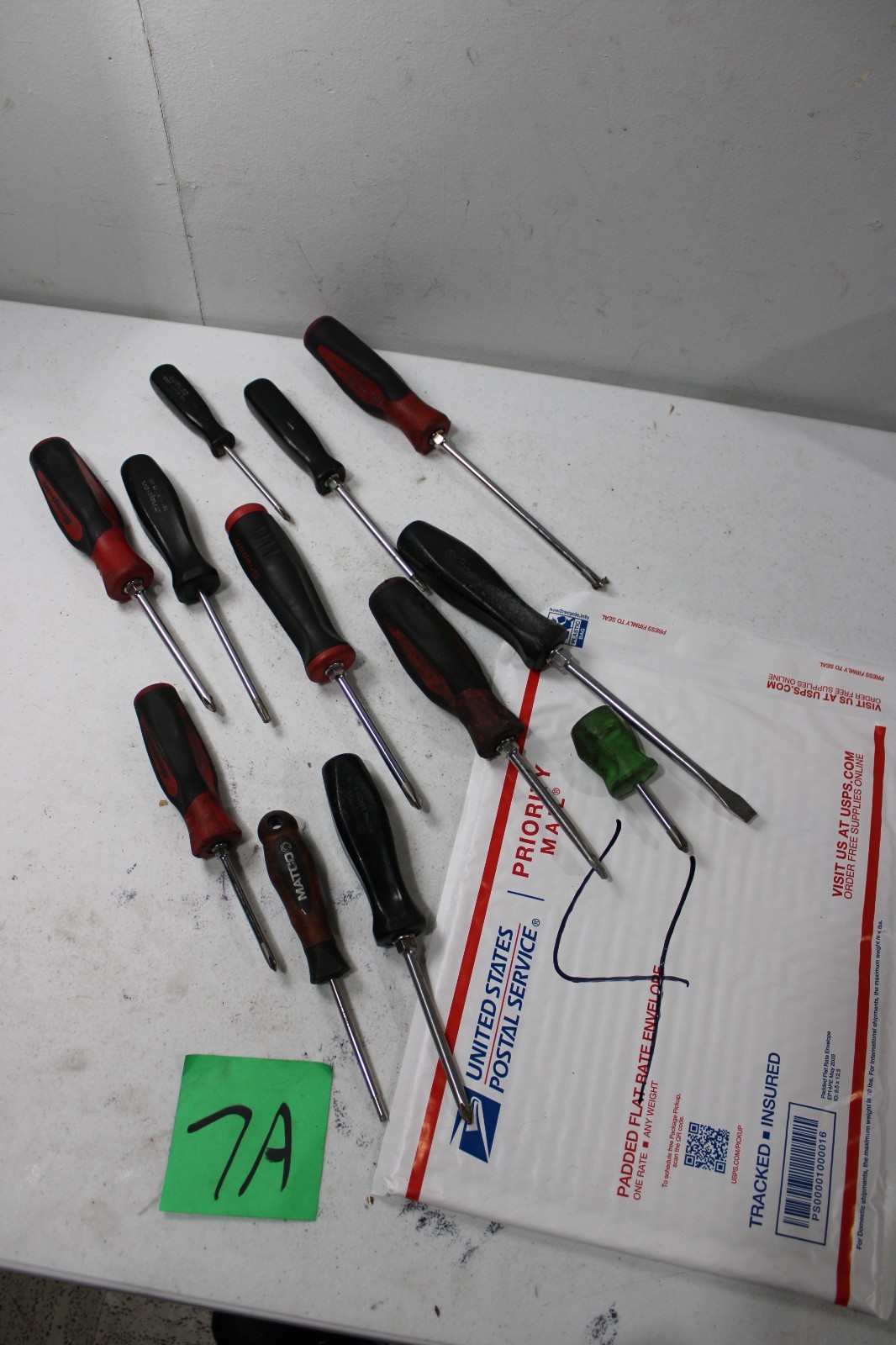 Snap On Screwdriver Set, Red -Green…used 12 PC Lot 🇺🇸 Mixed 8C