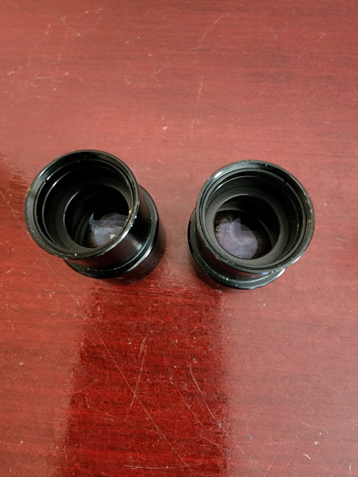 PAIR(2) OF WF.10X MICROSCOPE EYEPIECES. NO CRACKS OR CHIPS. WORKS