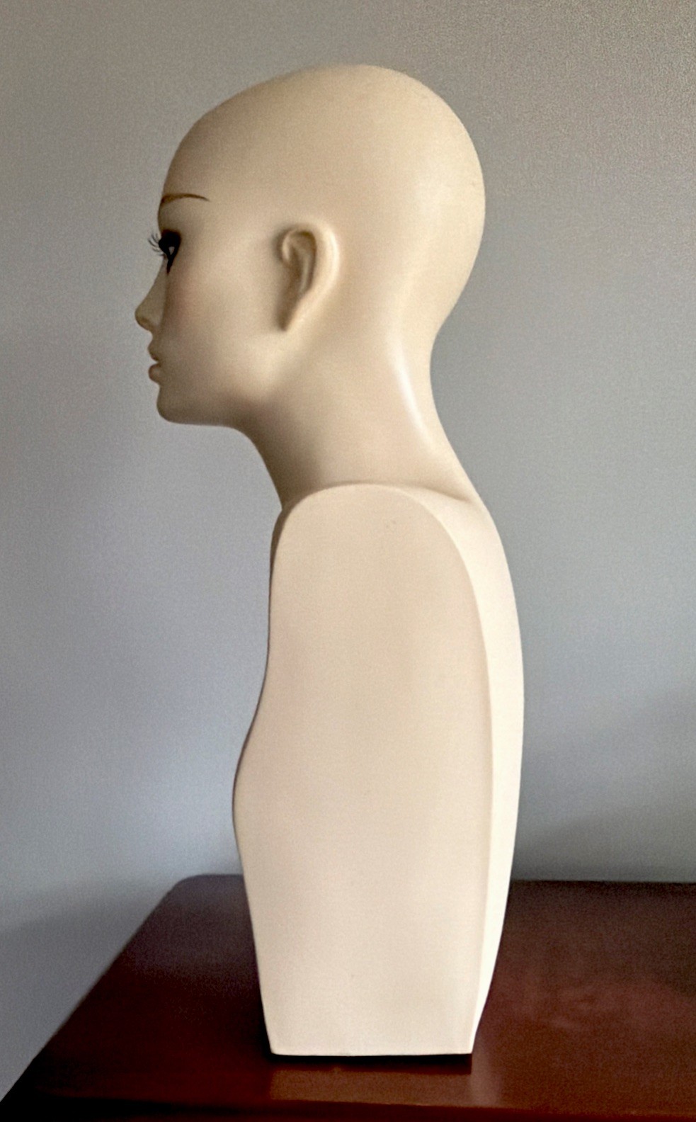 Vintage Rene of Paris Fiberglass Mannequin Head for Wigs Hats Cosmetology 20”