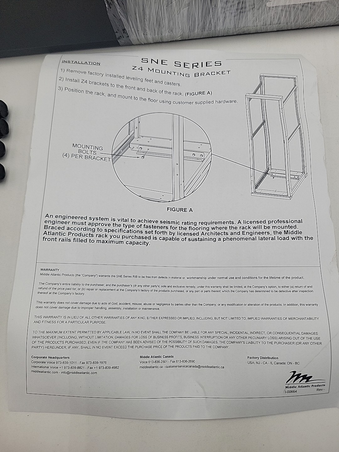 Middle Atlantic Seismic Brackets (24 inch Wide SNE Racks) SNE24-Z4