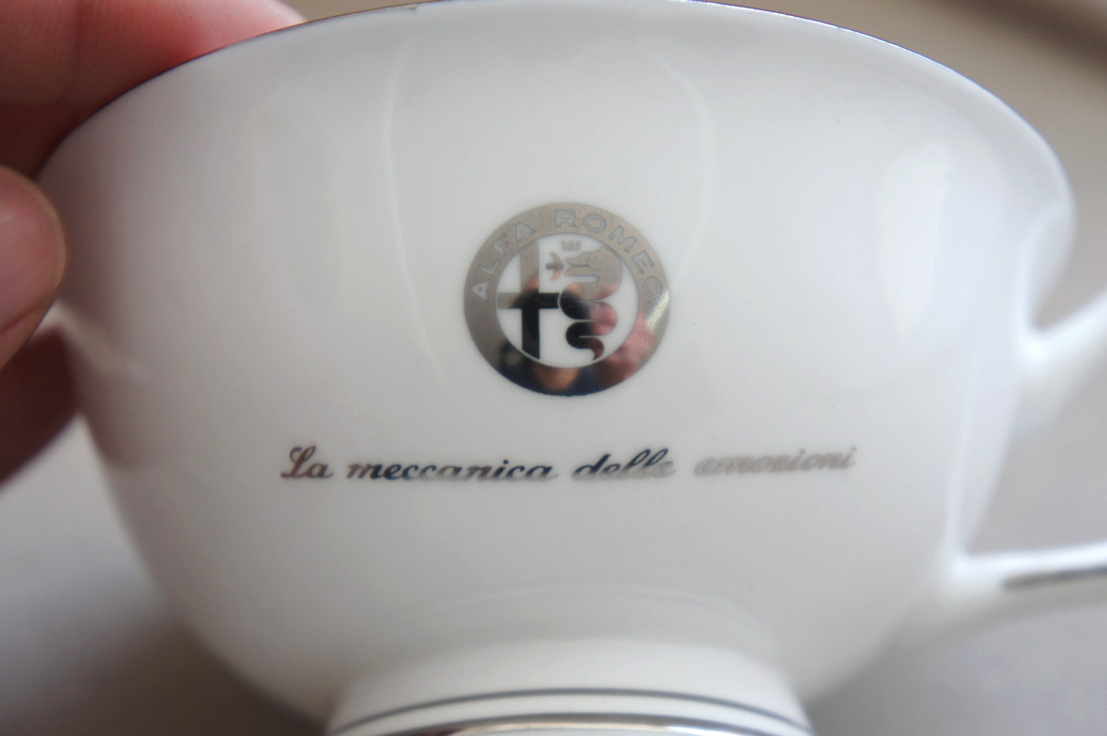 NIB Genuine Alfa Romeo Ceramic & Porcelain White Coffee Tea Cup Dish Saucer Set