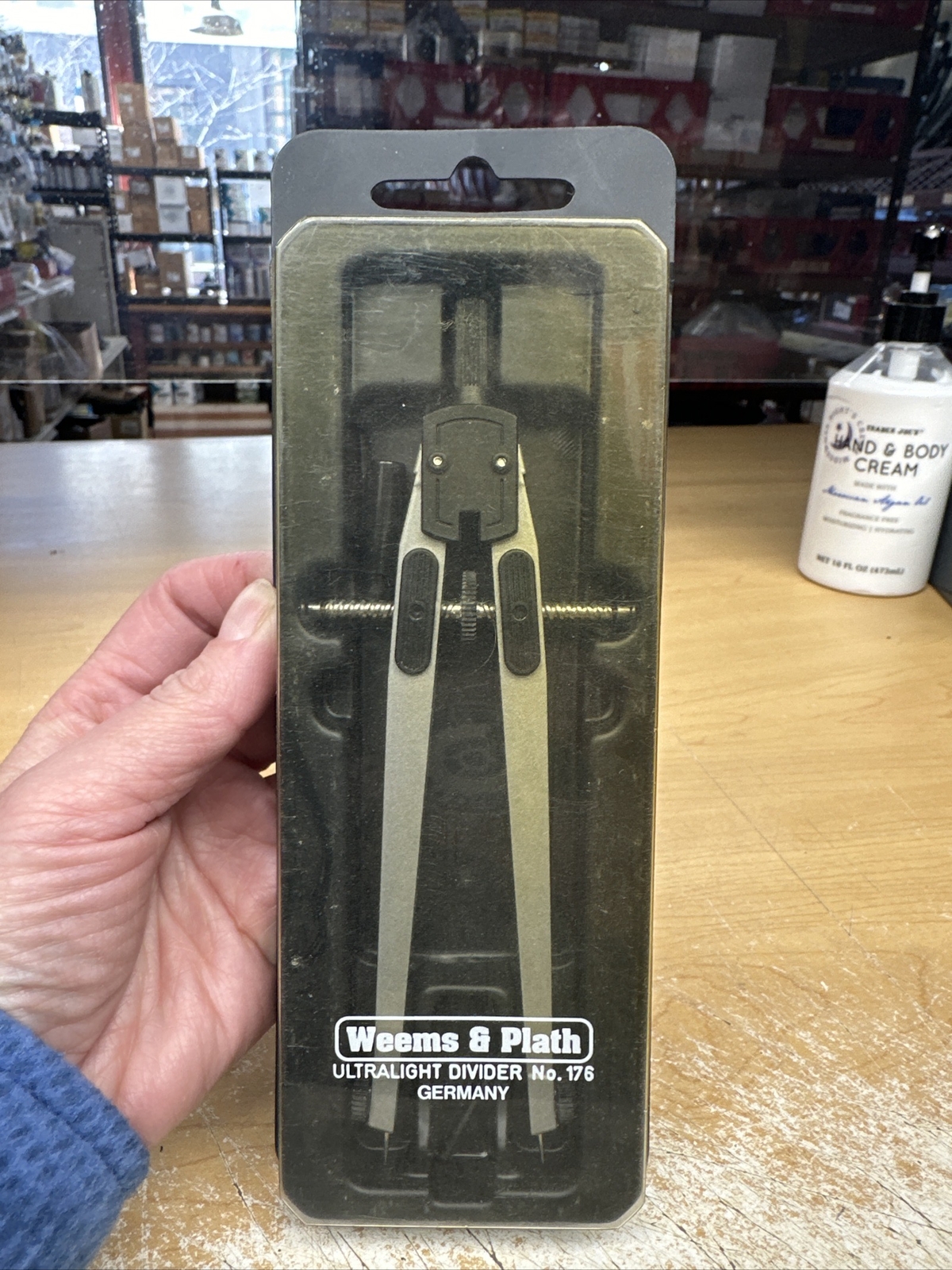 Weeks & Plath Ultralight Divider No. 176