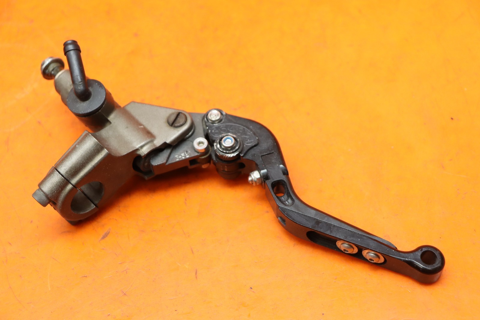 2004-2005 KAWASAKI NINJA ZX10R OEM FRONT BRAKE MASTER CYLINDER