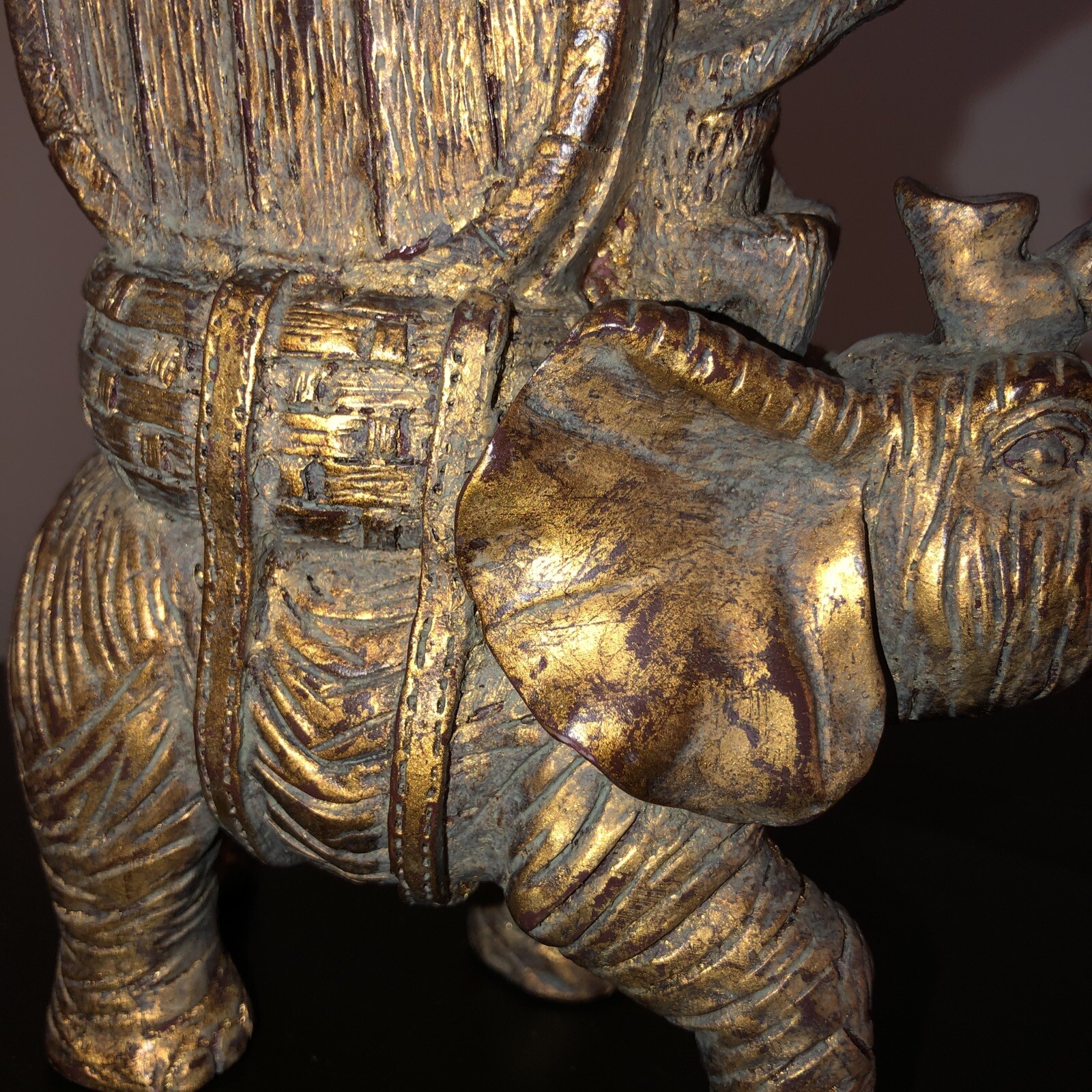 Bronze Style Resin Elephant Riding Monkey Mantle Quartz (Clock not working) 6"