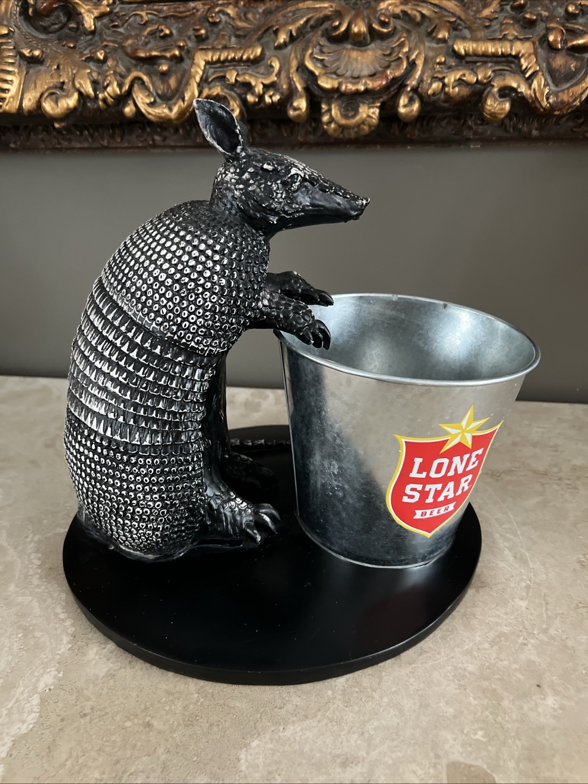 VTG. 1970s LONE STAR BEER ARMADILLO ICE BUCKET BACK BAR ADVERTISING DISPLAY RARE