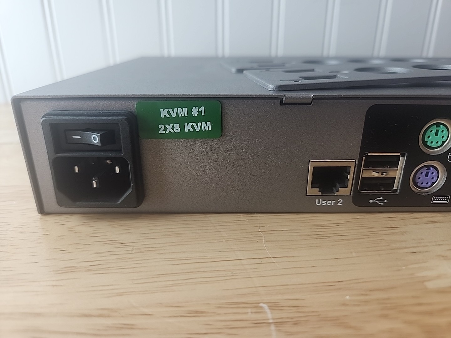 RARITAN MasterConsole CAT28 KVM Switch MCCAT28 (Used, Working)