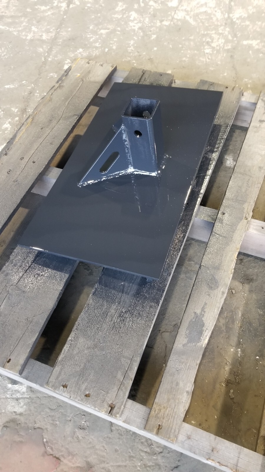 AVANT LOADER HITCH RECEIVER PLATE / TOW, TRAILER HITCH