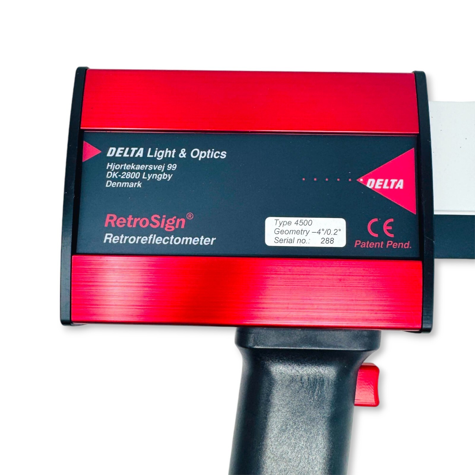 Delta Light Optics RetroSign Retroreflectometer Type 4500 with Case, Accessories