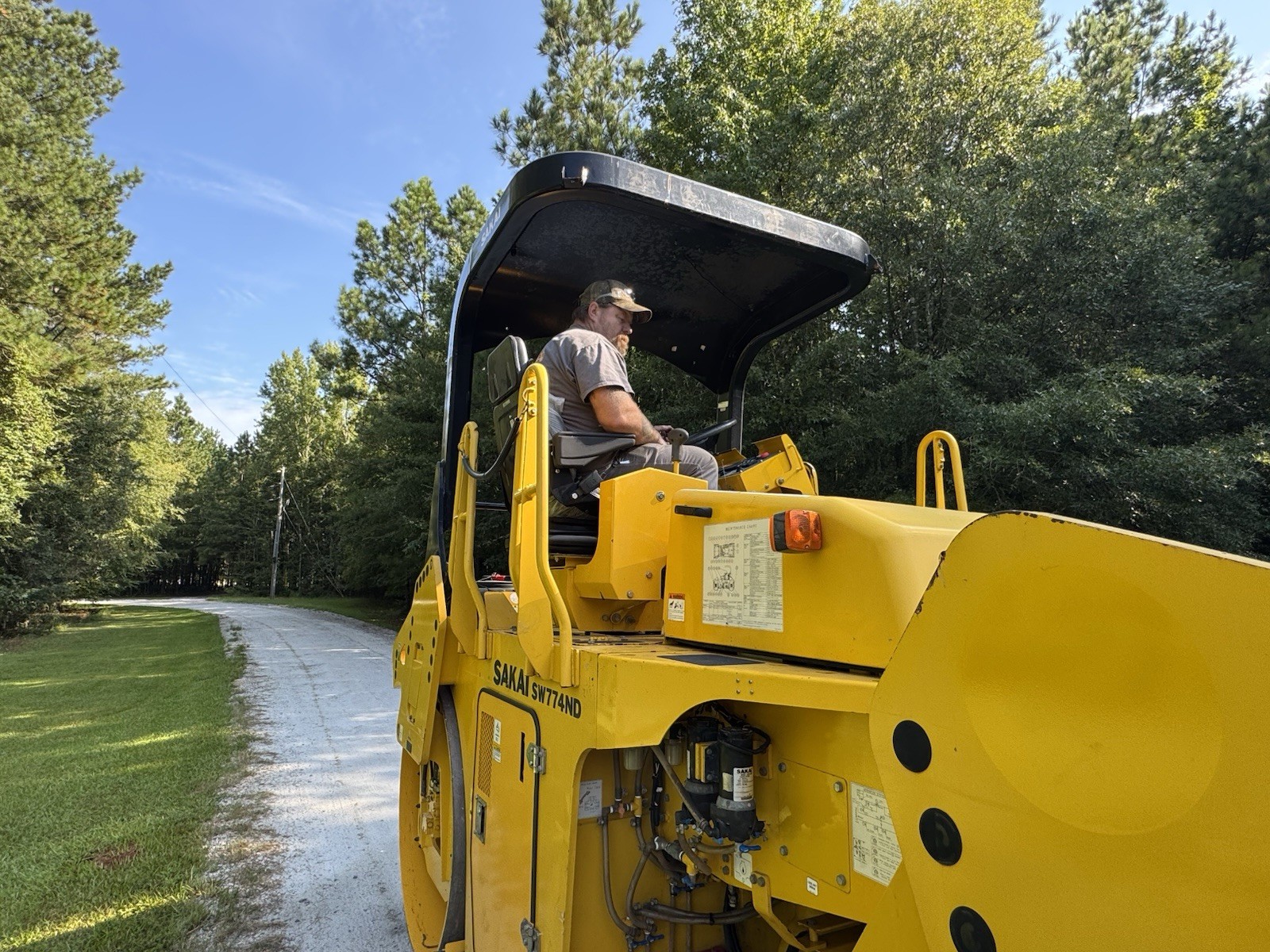2022 Sakai SW774ND Double Drum Asphalt Roller