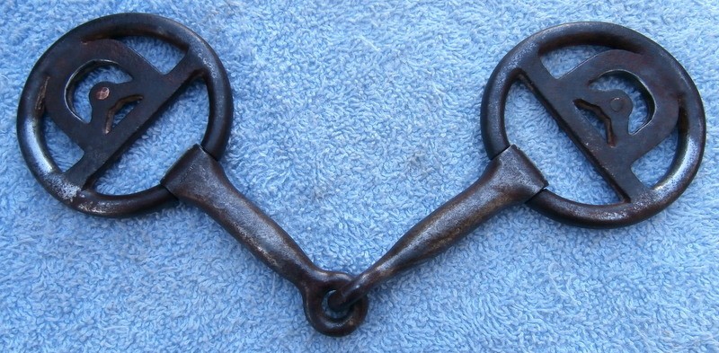 Vintage Sweet Iron Inlaid Sterling Silver Stripe Rings Horse Colt Training Bit