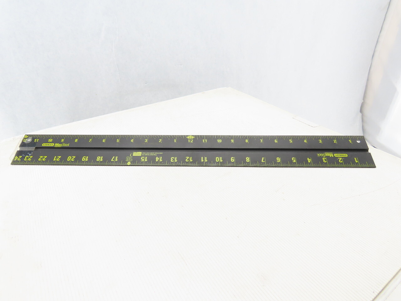 Stanley 45-101 24" Straight Edge Cutting Safety Ruler Wallpaper Sheet Rock
