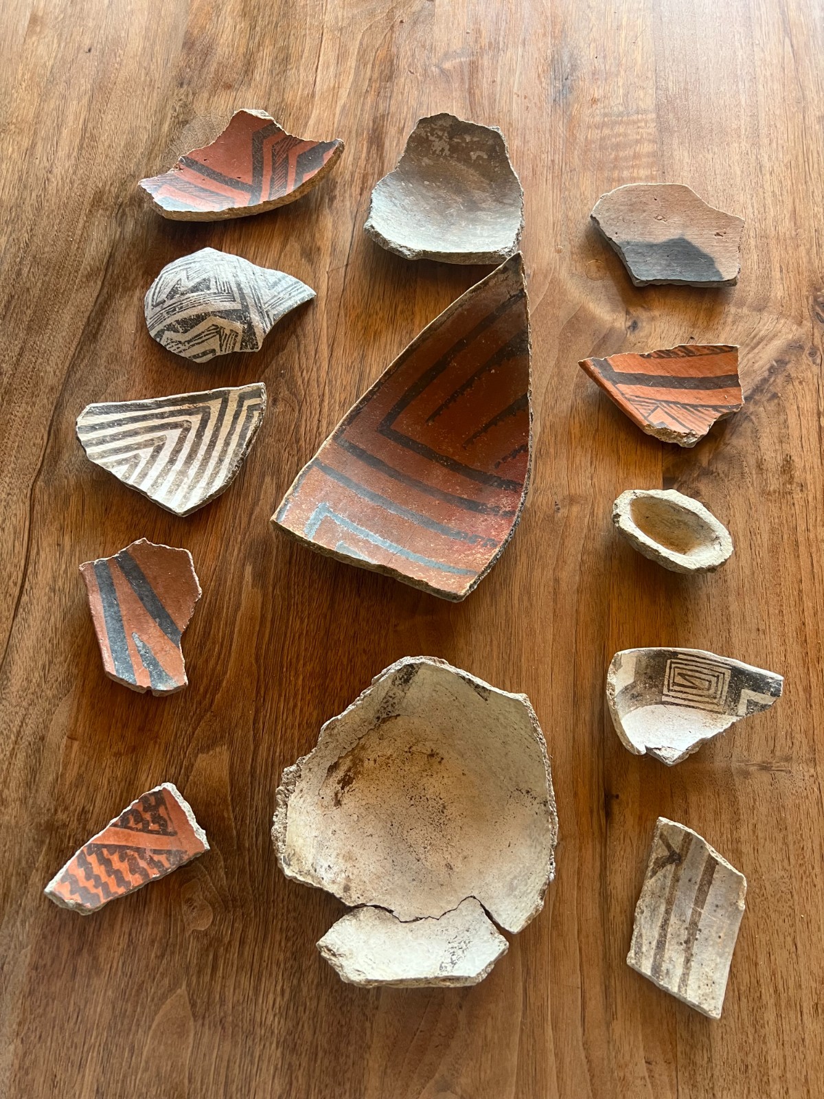 12 Striking Anasazi Pottery Sherds, Red, Black on-White, large fragments