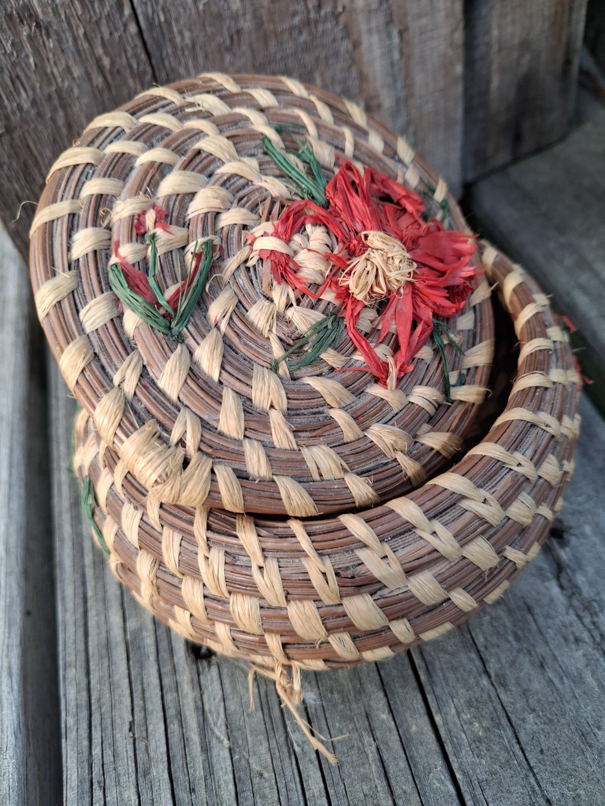 Authentic Vintage Koasati Coushatta Handmade Pine Needle Basket