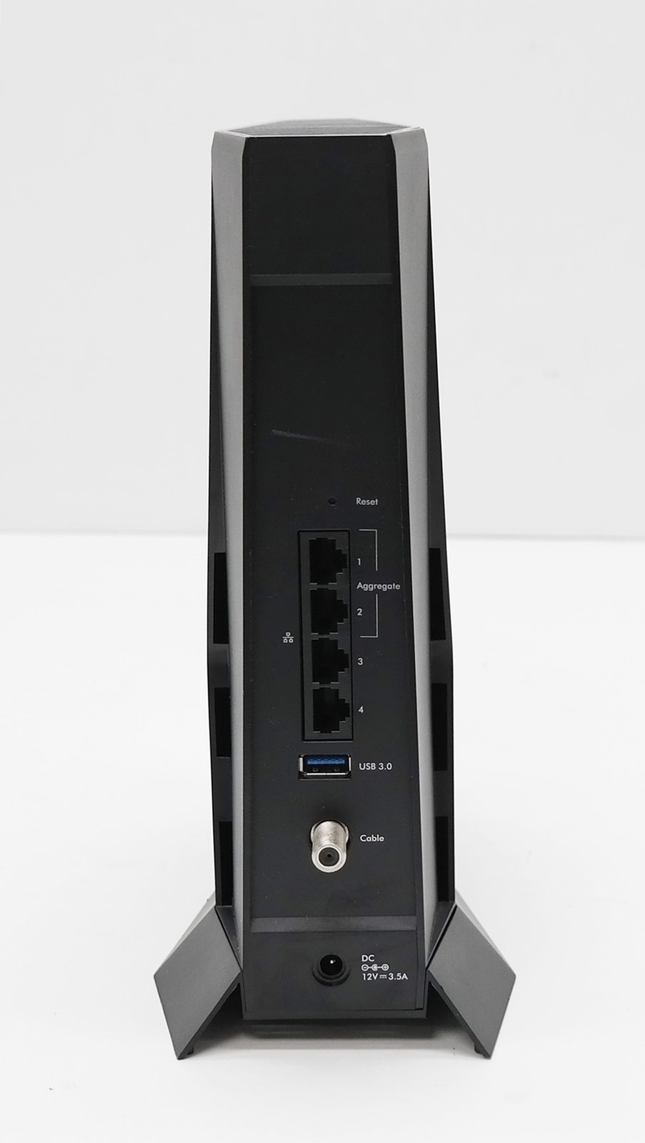 NETGEAR Nighthawk CAX30 AX2700 Wi-Fi 6 Cable Modem Router