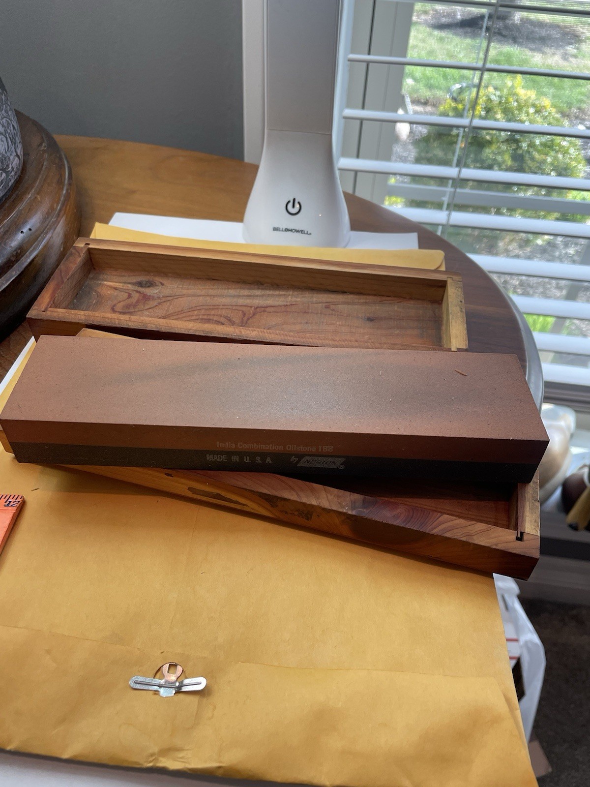 Vintage Norton 1B8 India Dual Side Sharpening Stone 9x3x2 Rosewood Box Near Mint