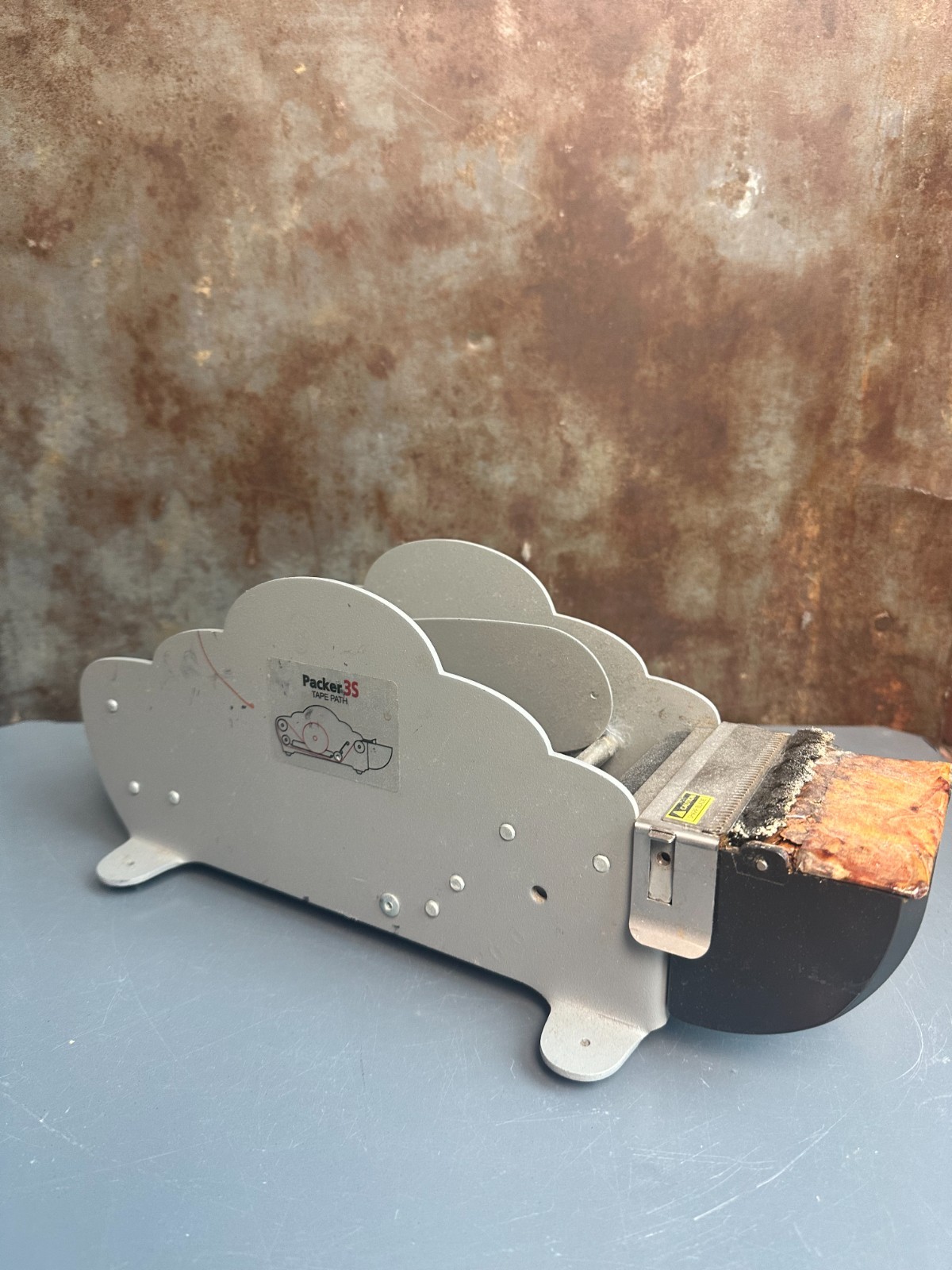 Better Pack Packer 3S Water-Activated Gummed Tape Dispenser