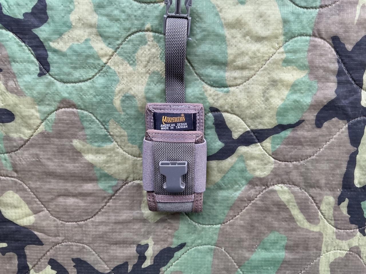 Maxpedition MOLLE PALS Small Padded Utility Gear Flip Phone Pouch Urban Gray