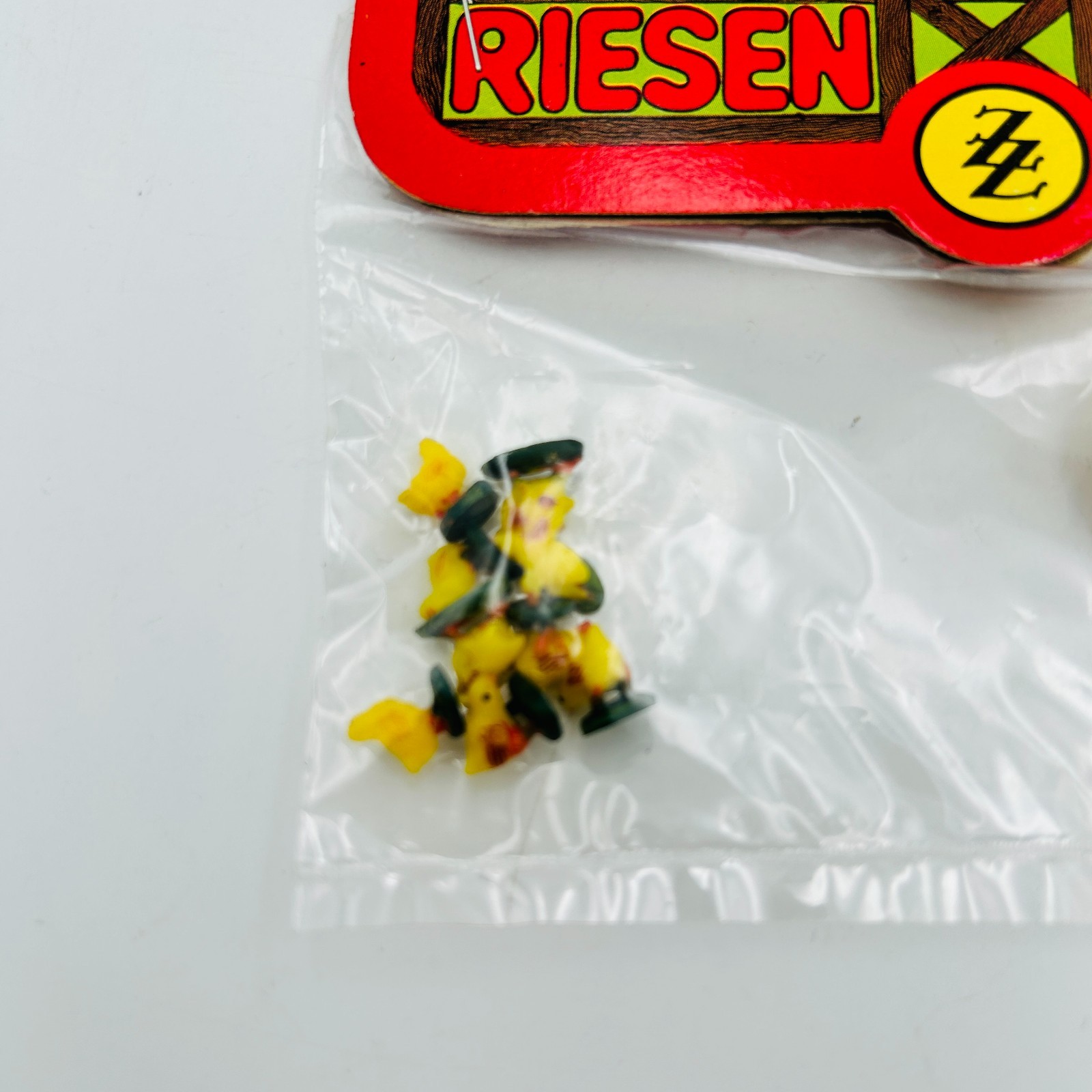 Riesen Farm Mini Baby Chicks NOS Pkg of 9 Hand Painted W Germany Figurines VTG