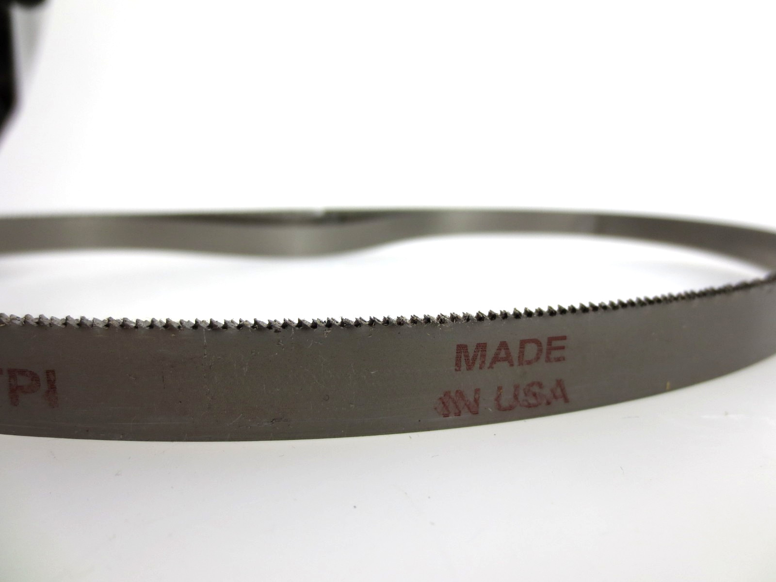 Milwaukee 48-39-0572 27" 18 TPI Sub Compact Steel Band Saw Blade (3 Pack) No Box