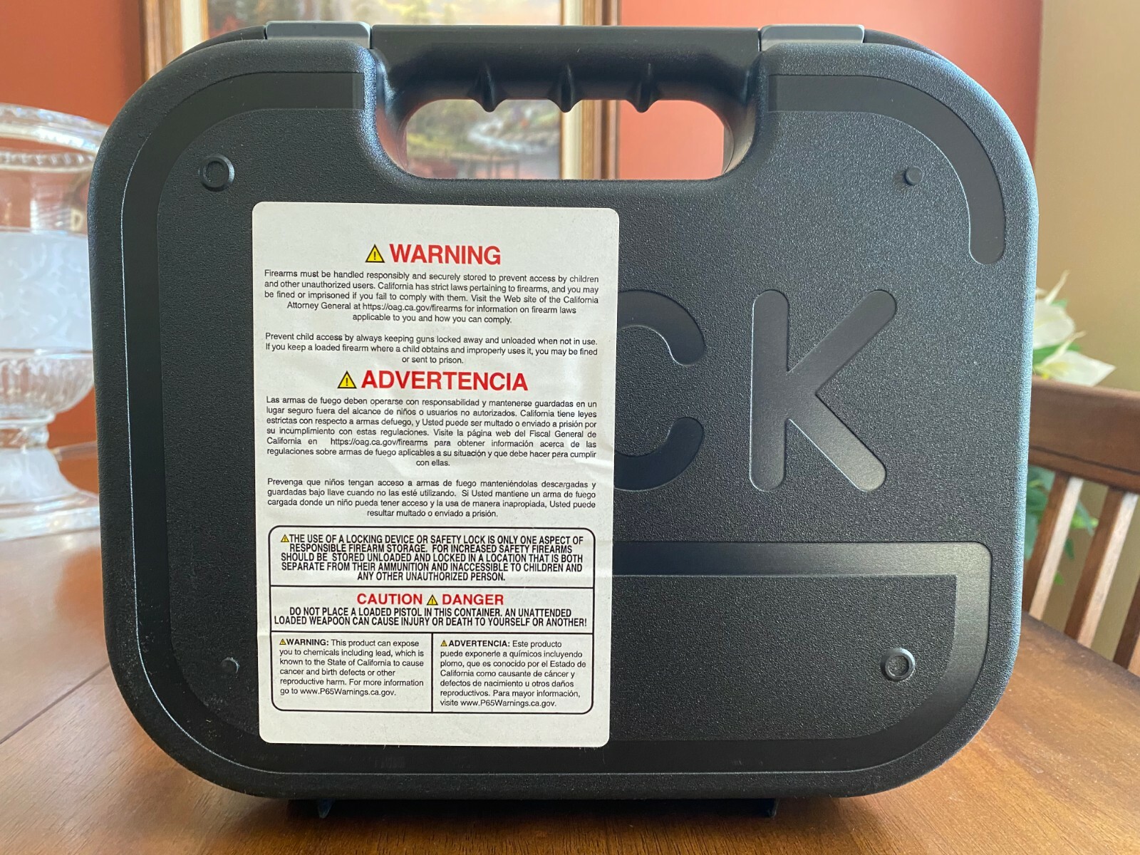 *SALE Glock Factory Hard Pistol Case,Manuel,Lock,Clean Rod&Brush,FREE 3 DAY SHIP