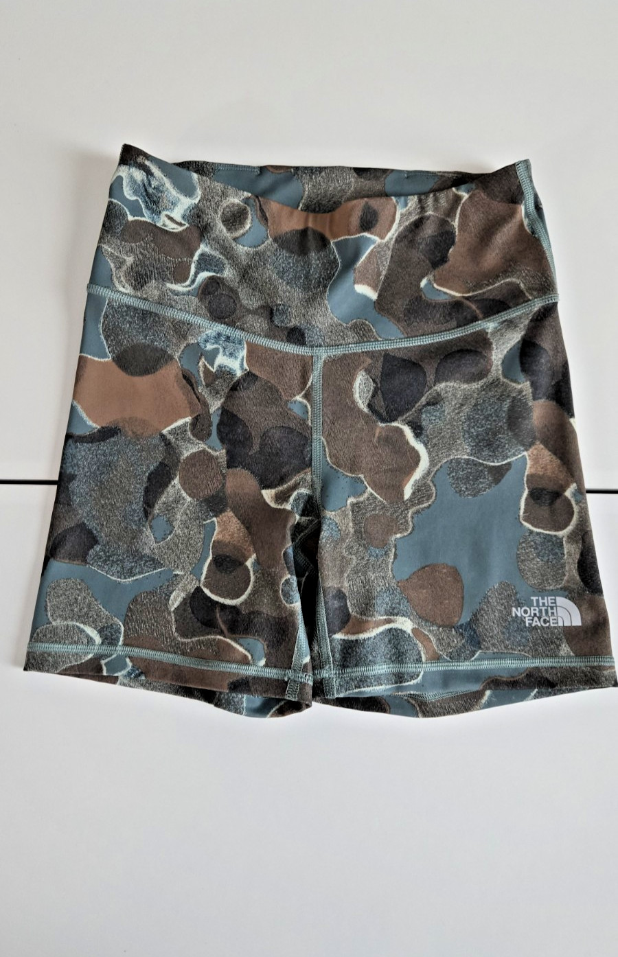 The North Face- Elevation Dark Sage Camo Texture Print Bike short-Size S NWT
