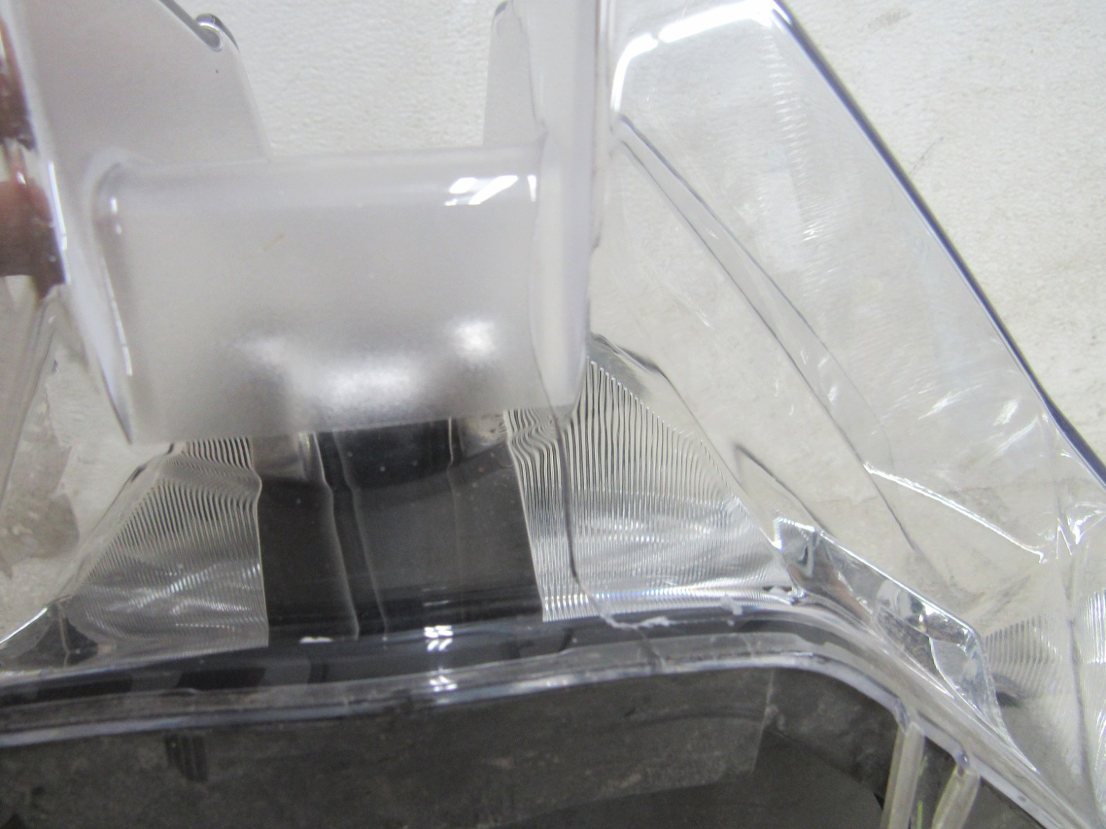 22 LYNX BOONDOCKER DS 850 E-TEC HEADLIGHT HEAD LIGHT LAMP CRACKED OEM #0230