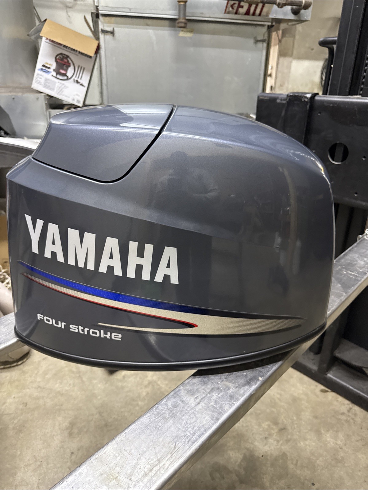 Yamaha F50 F60 4 Stroke Engine Cover Cowling Hood Cowl 60HP 6C5-42611-00-00