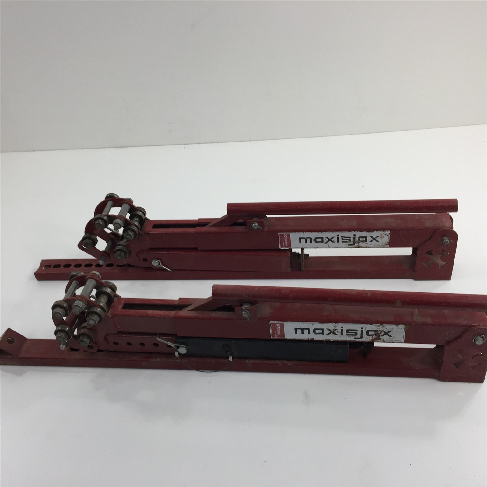 (1) Southwire MaxisJax Reel Stand MJ-707 3000lb Capacity