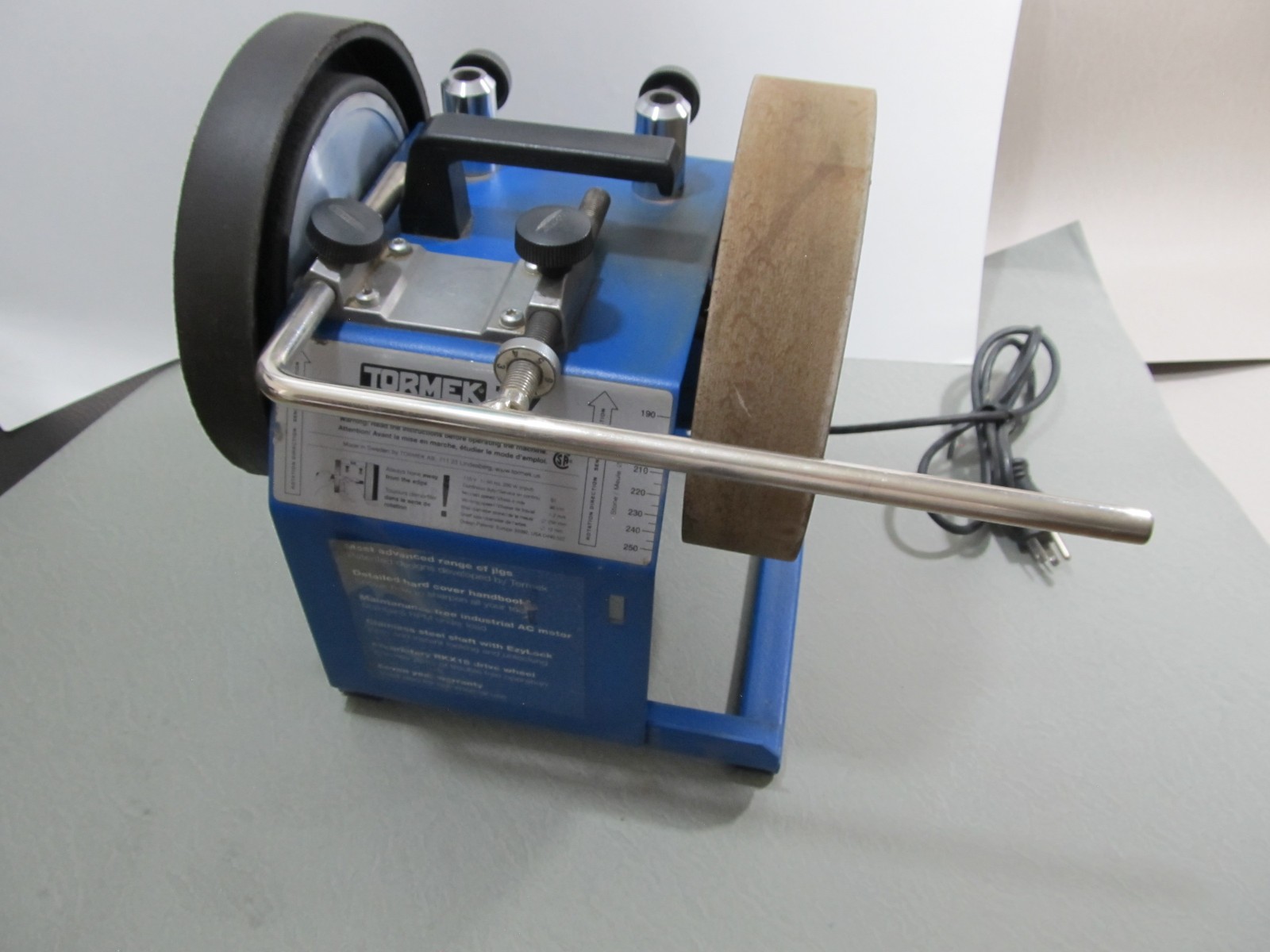 Tormek T-7 Water Cooled Sharpening System ***Pls Read