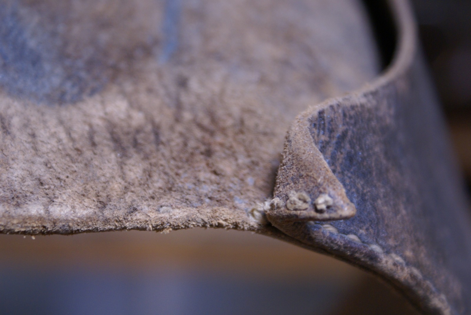 ANTIQUE LEATHER RIFLE or SHOTGUN CASE - ORIGINAL