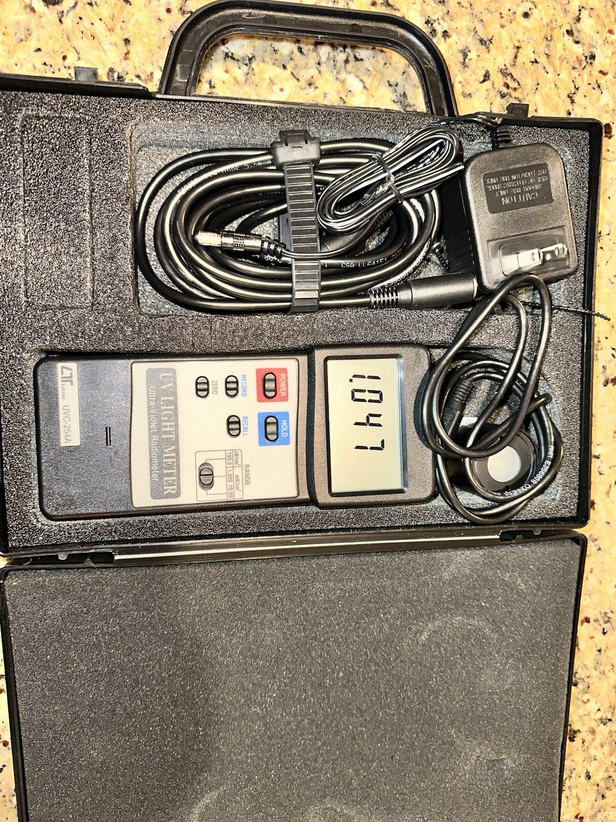 Lutron UVC-254A UV Light Meter Radiometer w/ Sensor, Case & Manual – Tested