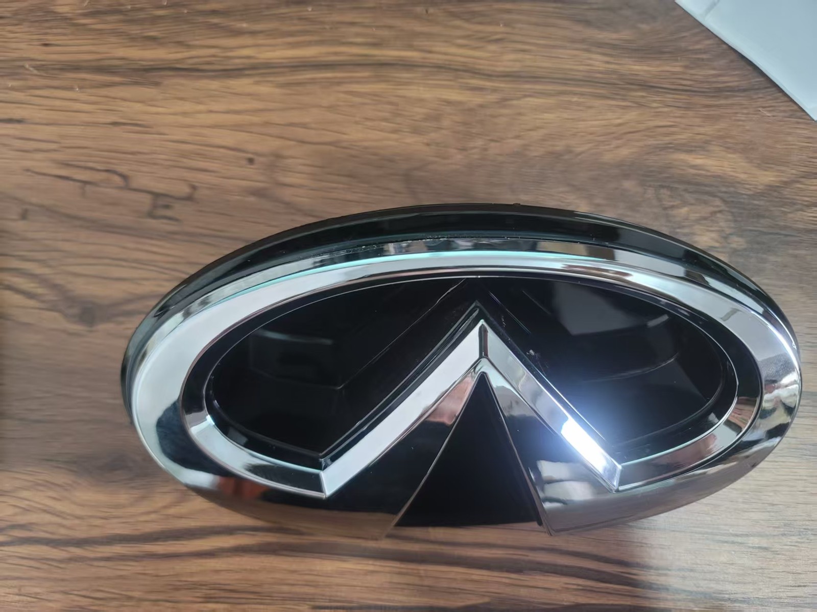 Fits 2018-2024 Q50 Front Chrome Emblem With Housing 628664HB0A