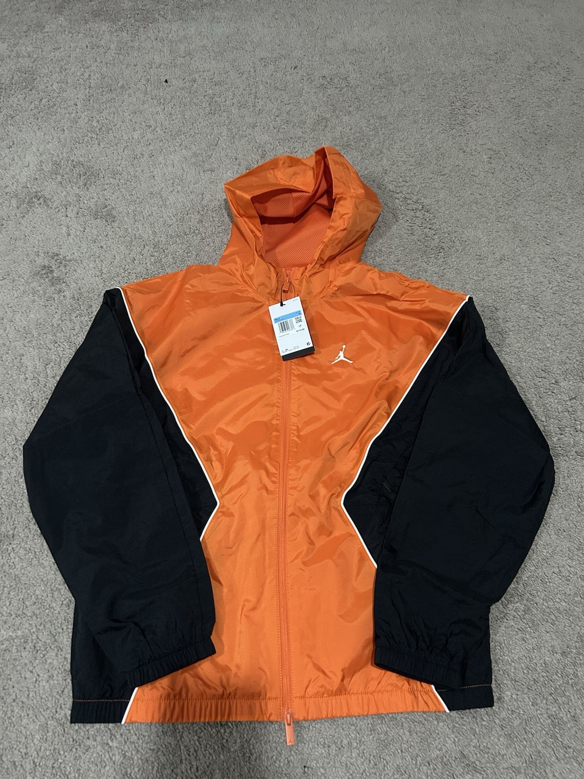 Air Jordan Shattered Backboard' Orange Windrunner Jacket Size M HF9333-805 NWT