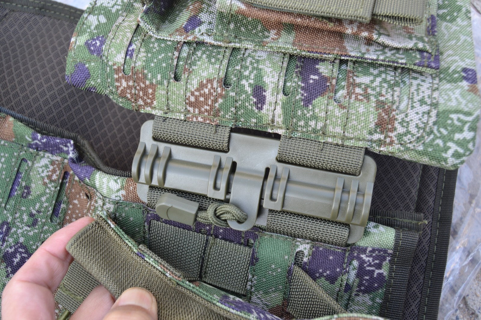 China Military PLA Type 21 "starry sky" Chest Rig Plate Carrier Tactical Vest