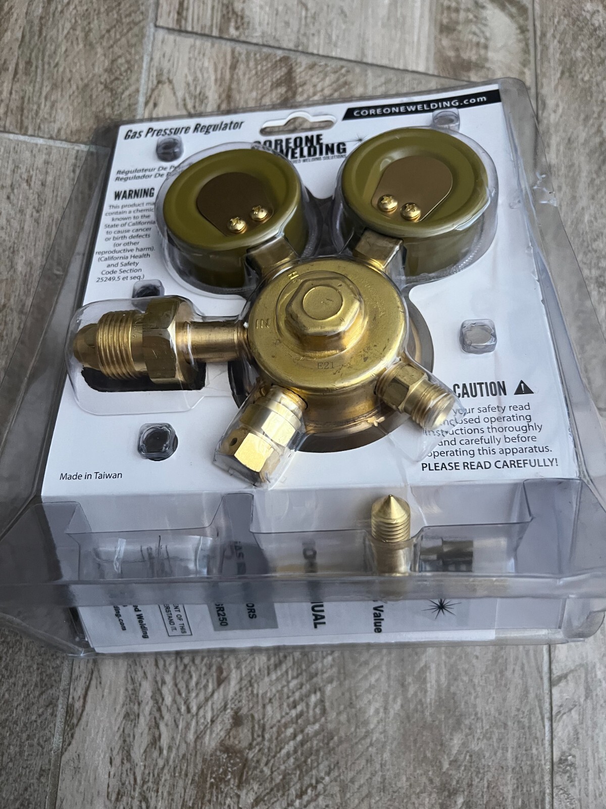 COREONE WELDING NITROGEN GAS PRESSURE REGULATOR MEDIUM DUTY NEW-COR NSR250