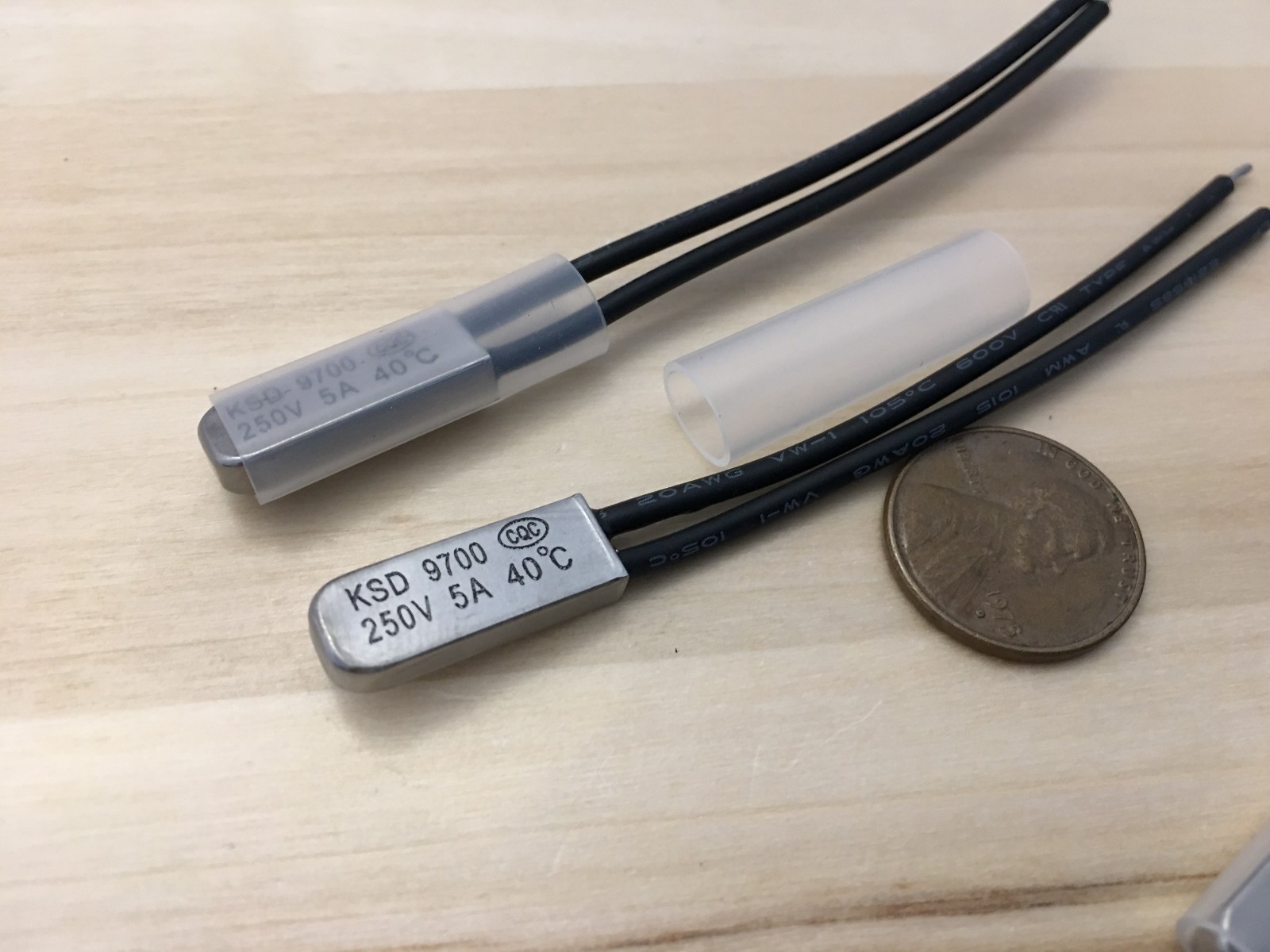 2 Piece 40ºC N/O normally Opened Thermal Protector Thermostat switch KSD9700 A11