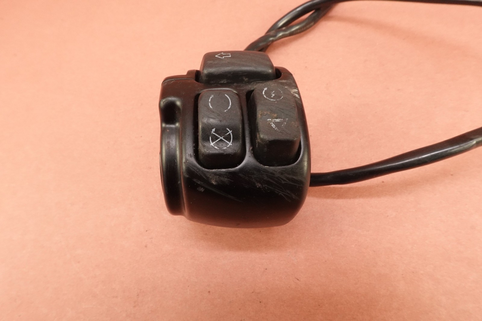 2018-2024 Harley Davidson Street Bob FXBBS Right Control Start Stop Switch