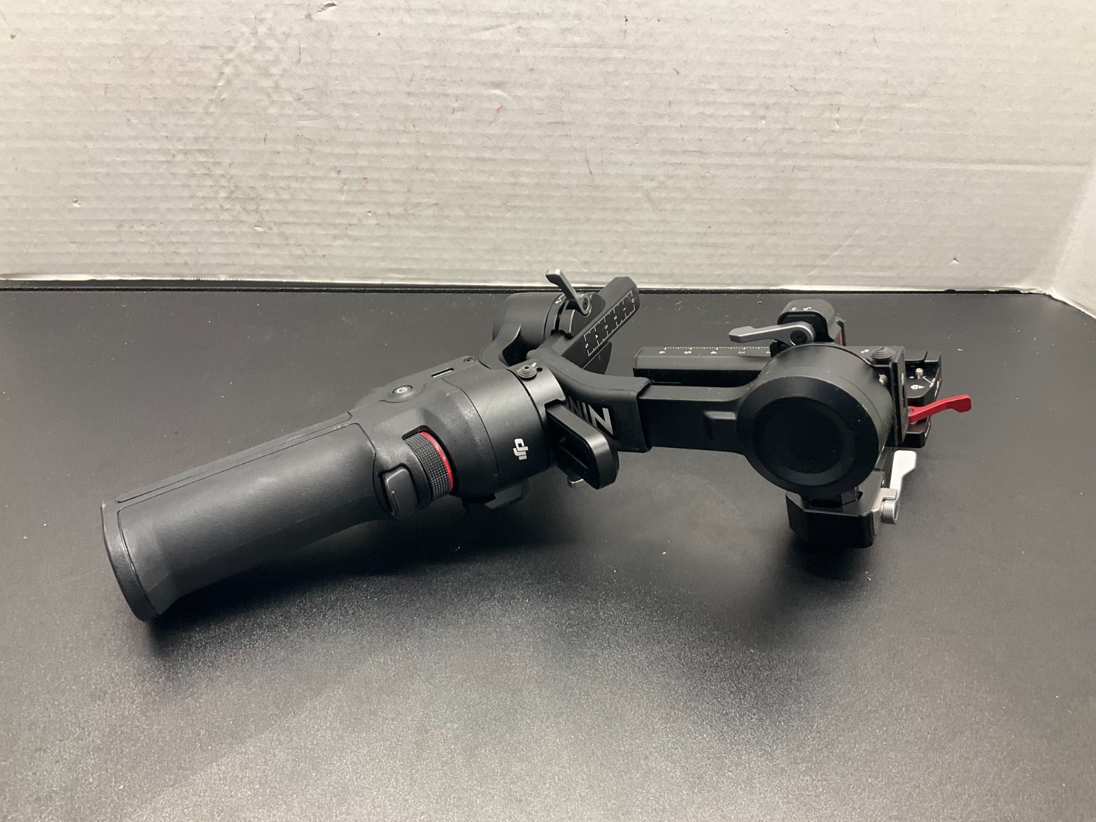 DJI RS 3 Mini 3-Axis Gimbal Stabilizer P20M - Read