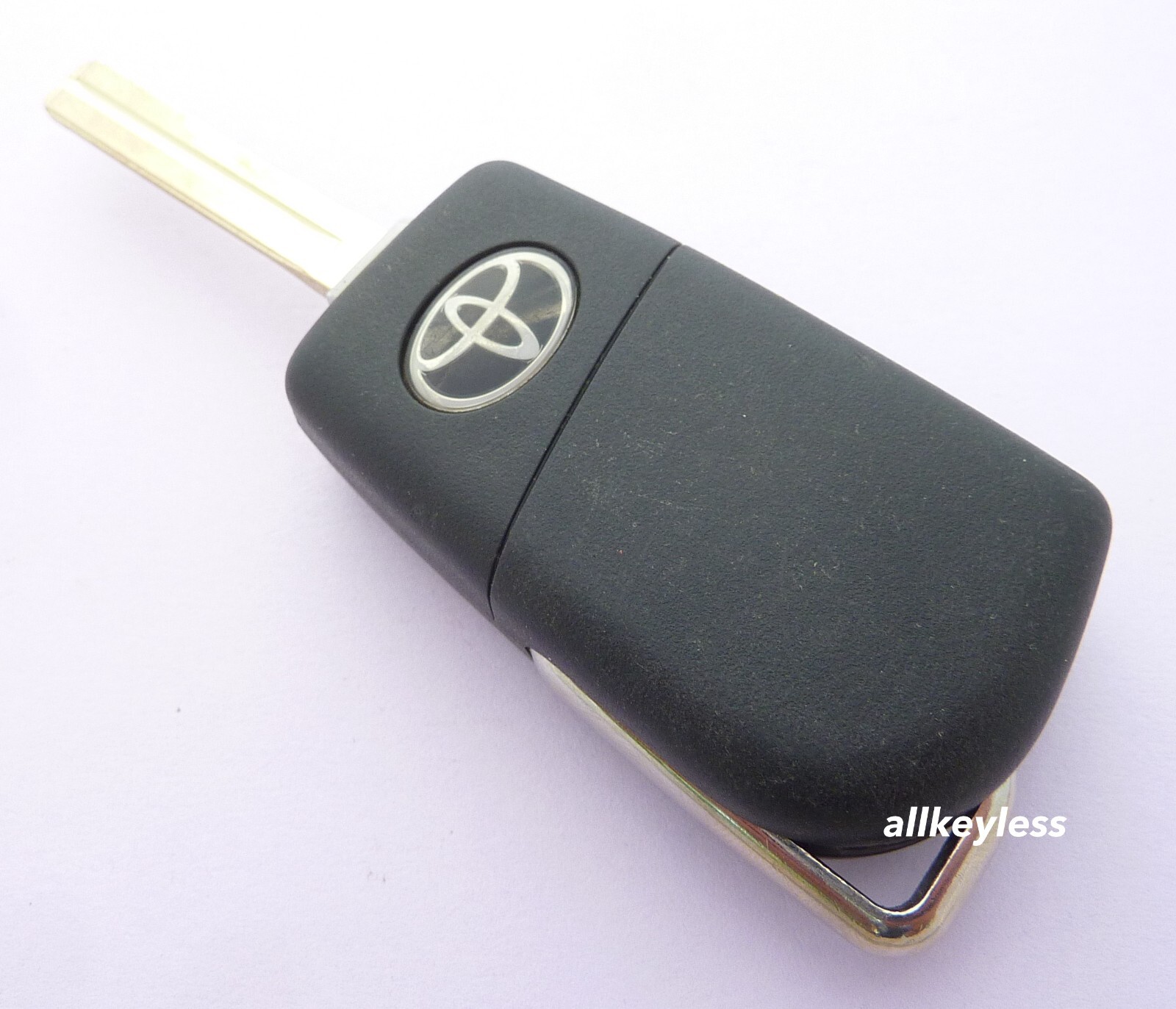 Genuine OEM 2018-2023 TOYOTA CAMRY keyless entry flip key remote fob HYQ12BFB