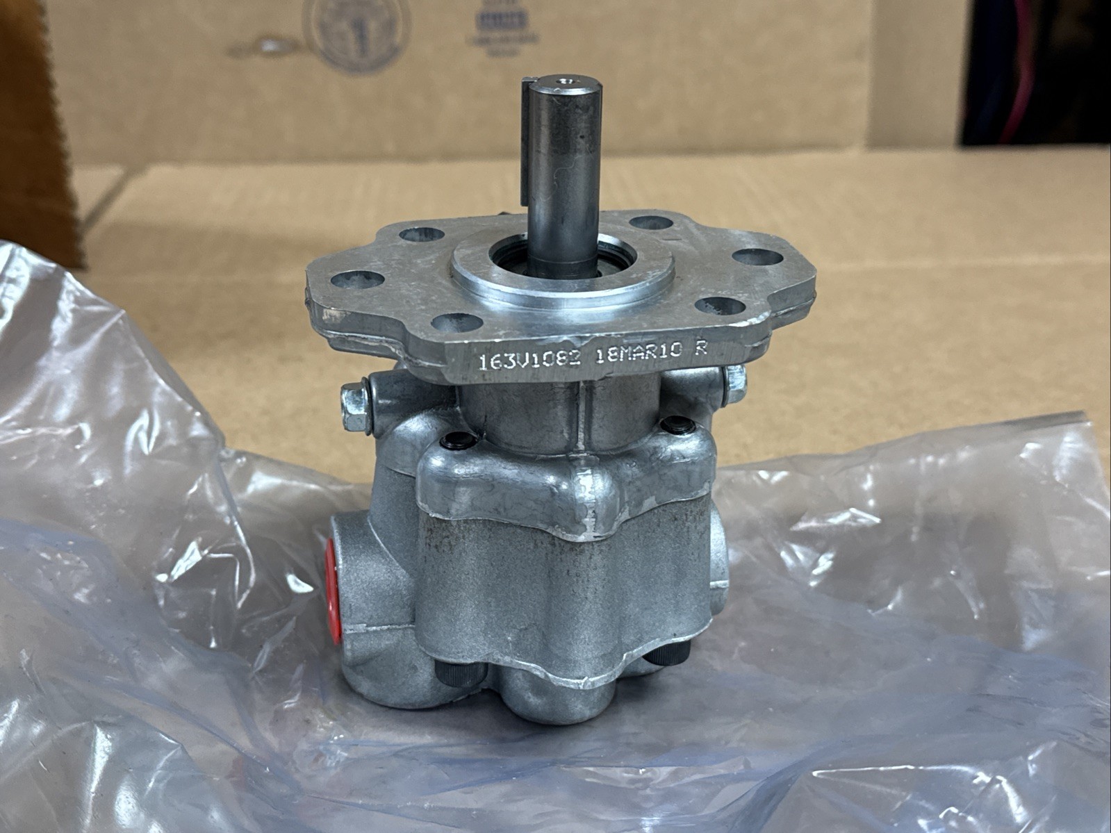 NEW DANFOSS 163V1082 Hydraulic Gear Pump WARRANTY FAST SAME DAY SHIPPING