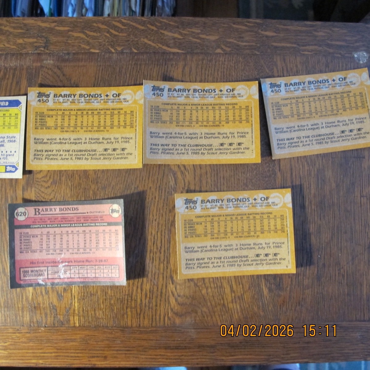 6 Barry Bonds Baseball Cards,