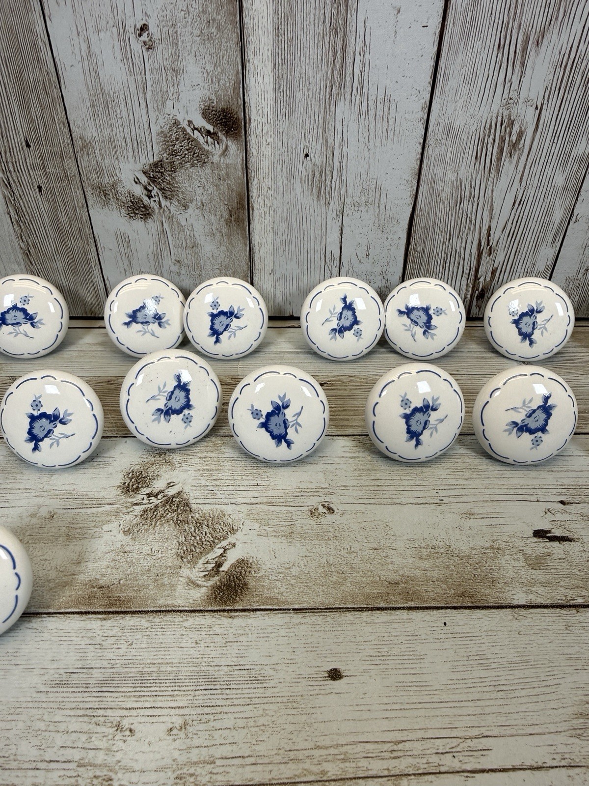 BLUE WHITE FLORAL PORCELAIN DRAWER PULLS CABINET KNOBS 💠 LOT 25 HIGH GLOSS VTG